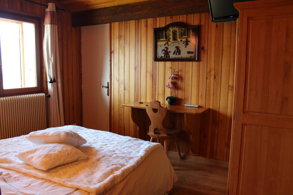 B&B Chalet La Providence Le Sauze Room photo